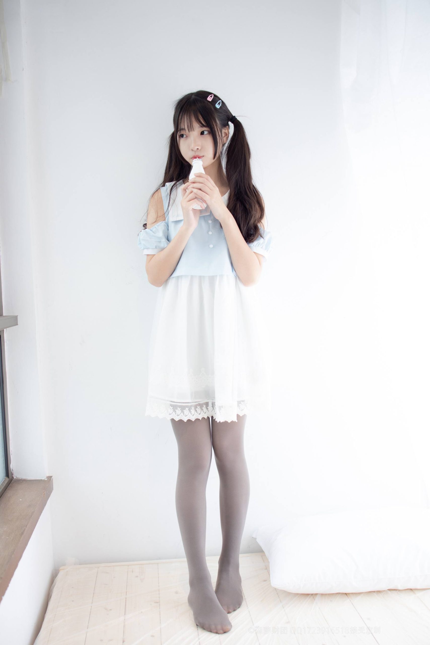 图片[6]-超级甜美的灰丝小姑娘【86P】20005-野途图库