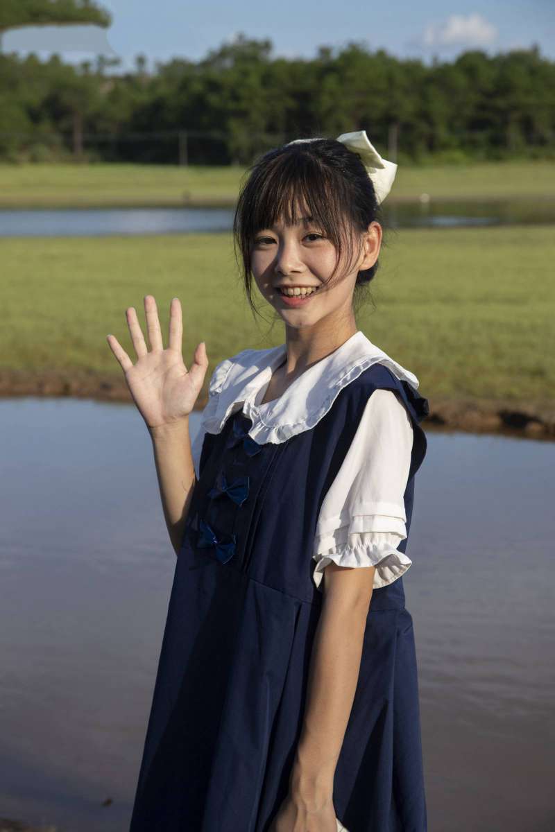 图片[5]-非常甜美的牛仔裙女孩【226P】20021-野途图库