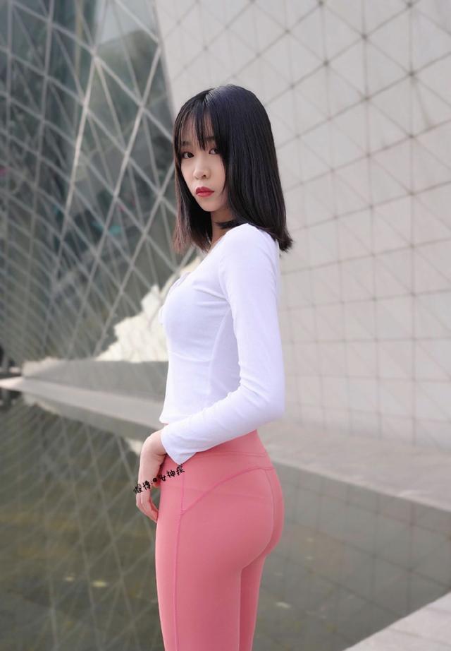 图片[4]-粉色瑜伽裤年轻女孩 J1311 417P17V-14.9GB-野途图库