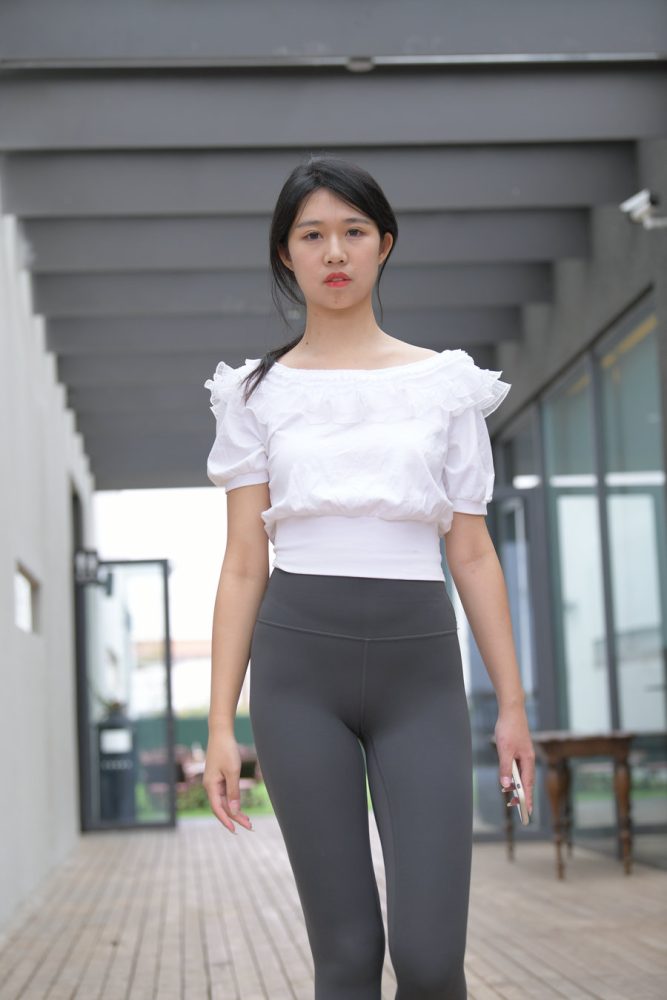 户外瑜伽女孩J3985 709P2V-34.2GB-野途图库