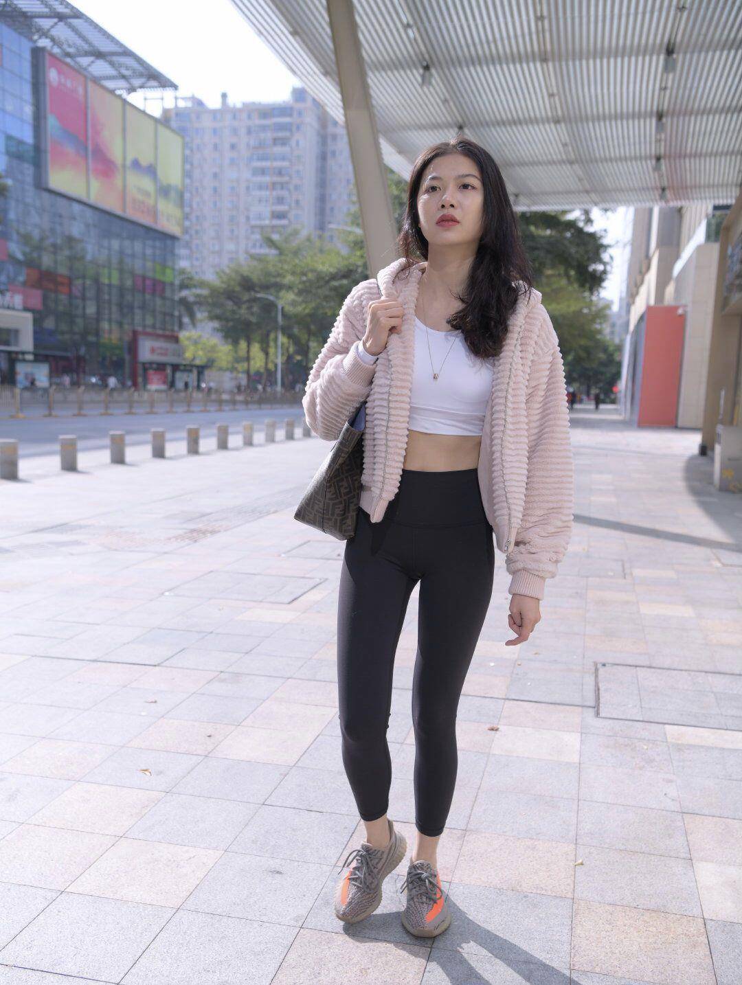 图片[3]-逛街的紧身瑜伽裤女孩 J1455 411P2V-26.6GB-野途图库