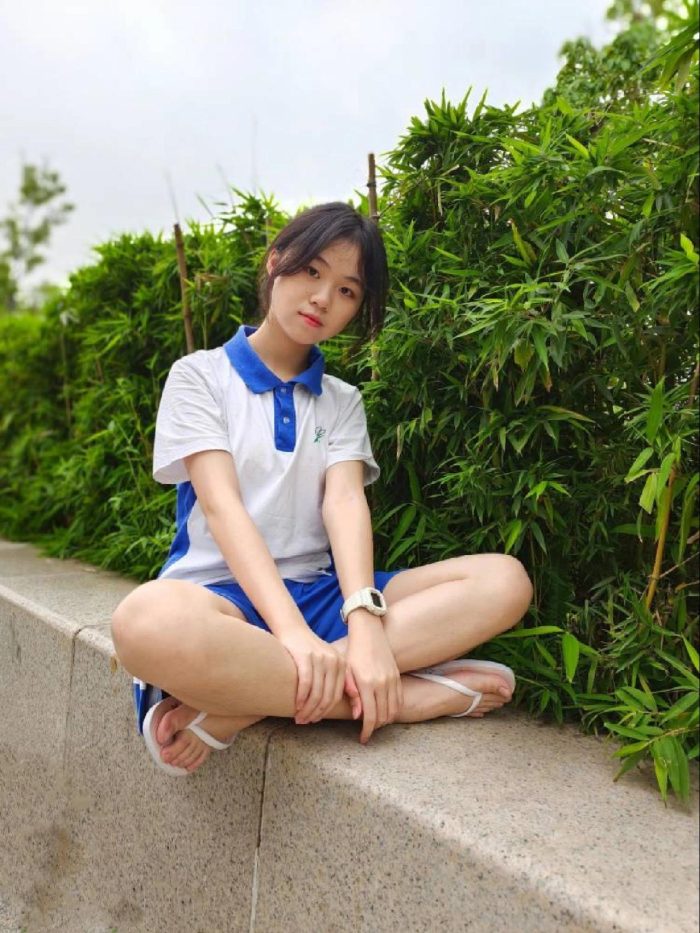 穿校服非常清纯的小姑娘【49P】20003-野途图库