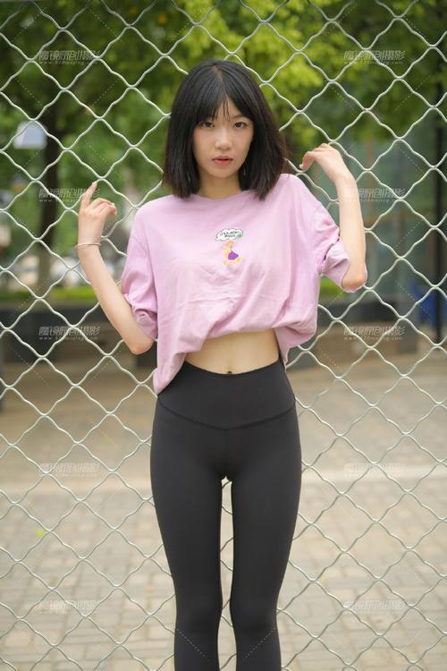 图片[5]-穿瑜伽裤打篮球的大三女孩J2198 463P1V-18.6GB-野途图库