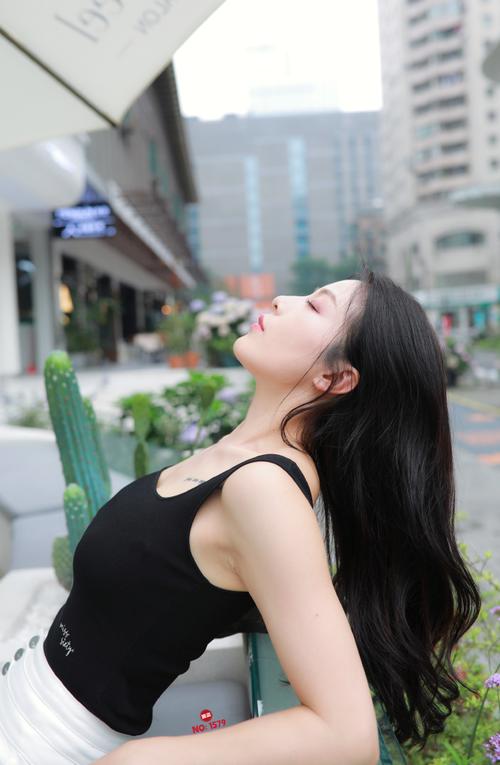 图片[2]-非常漂亮的白色紧身裤女孩J2055 895P2V-24.5GB-野途图库