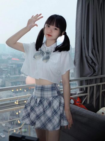 图片[6]-网格丝袜的清纯双马尾小姑娘-野途图库